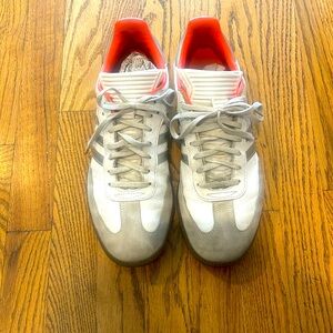 ADIDAS MEN SAMBA INDOOR SOCCER SHOES OG SZ 11.5 WHITE SILVER ORANGE EXC